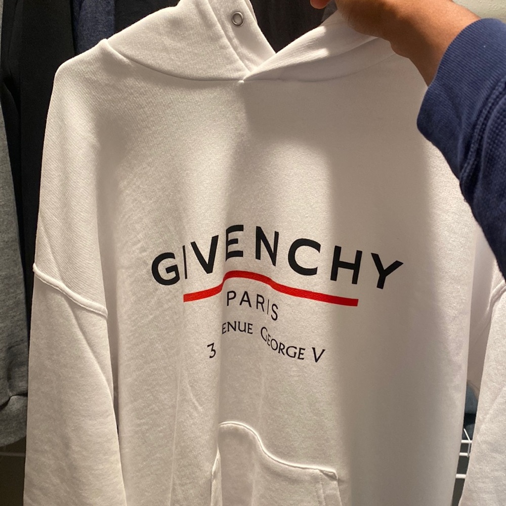 Givenchy Hoodie SZ small